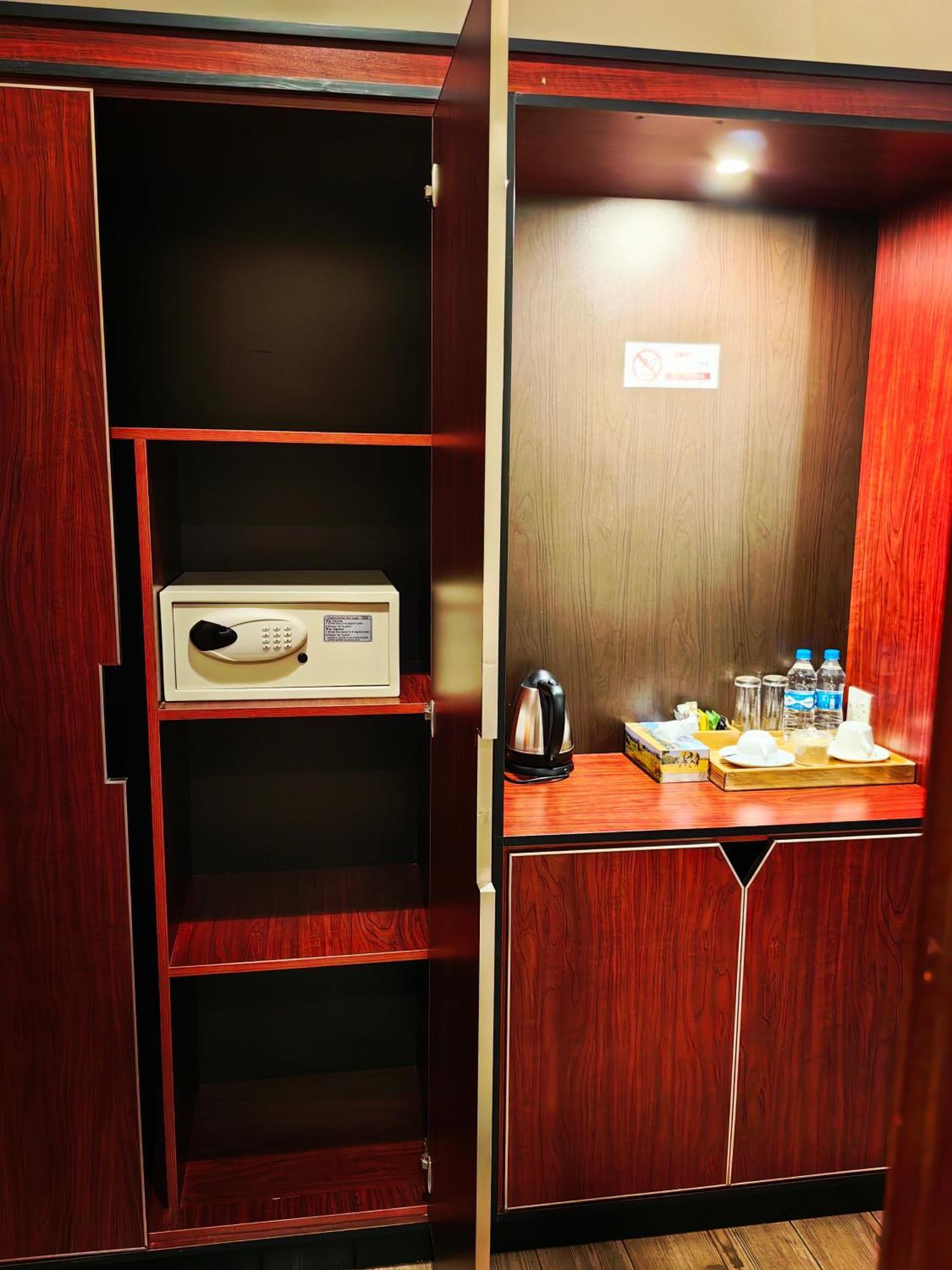 Great Wall Hotel Dar es Salaam Ngoại thất bức ảnh